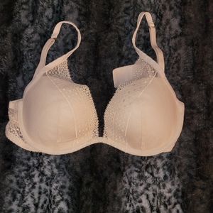 Victoria's Secret Incredible Lined "Half Pad" Bra - 34D